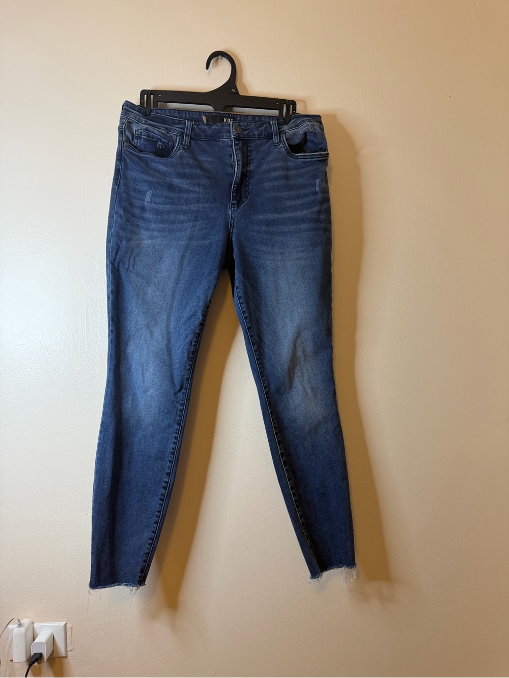 Dark Blue Women’s kut from the kloth jeans